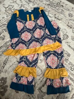 Girls Navy Floral Ruffle 2-Piece Outfit with Mustard Accents